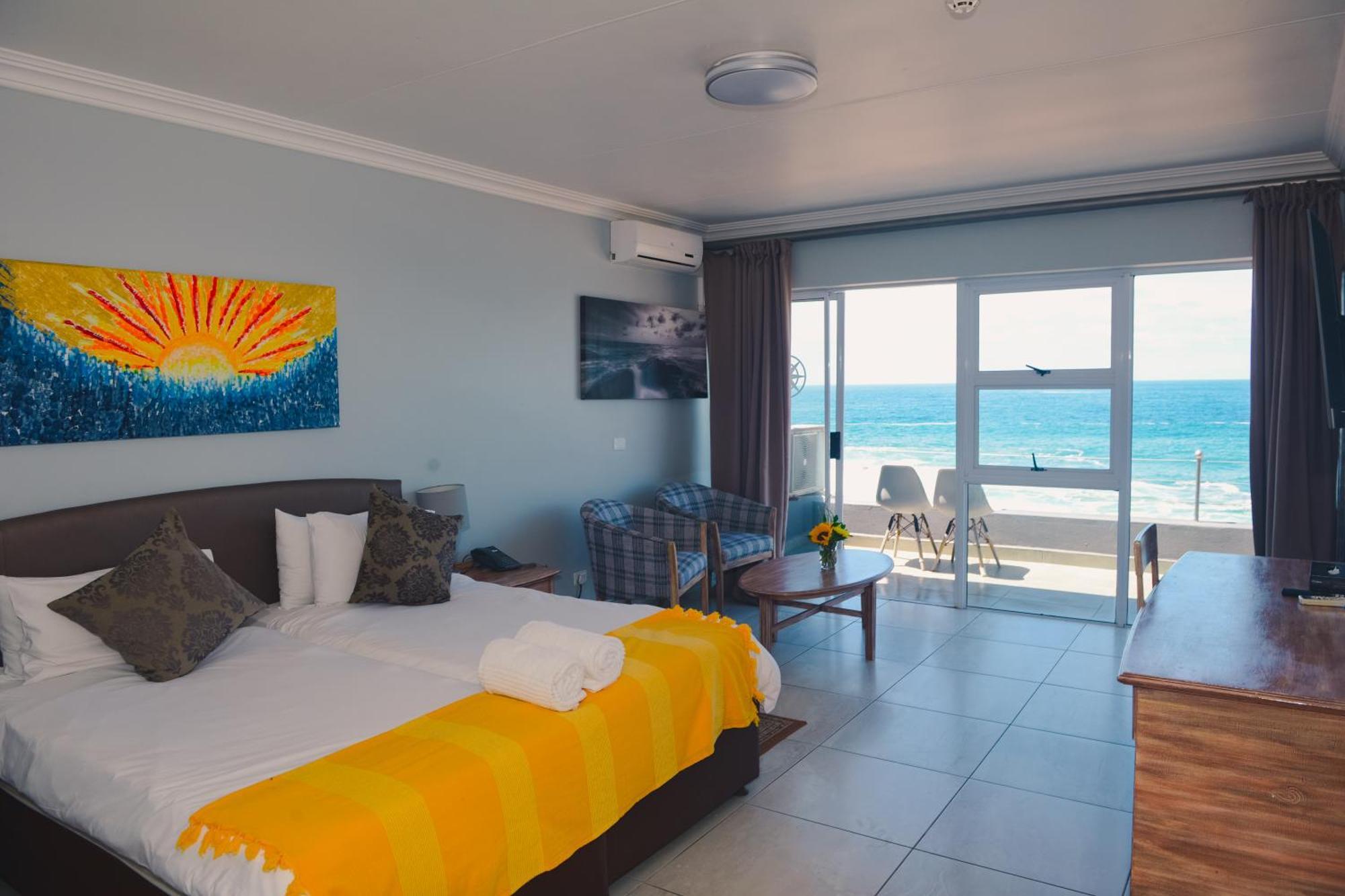 The Point Hotel & Spa Мозел Бей Екстериор снимка