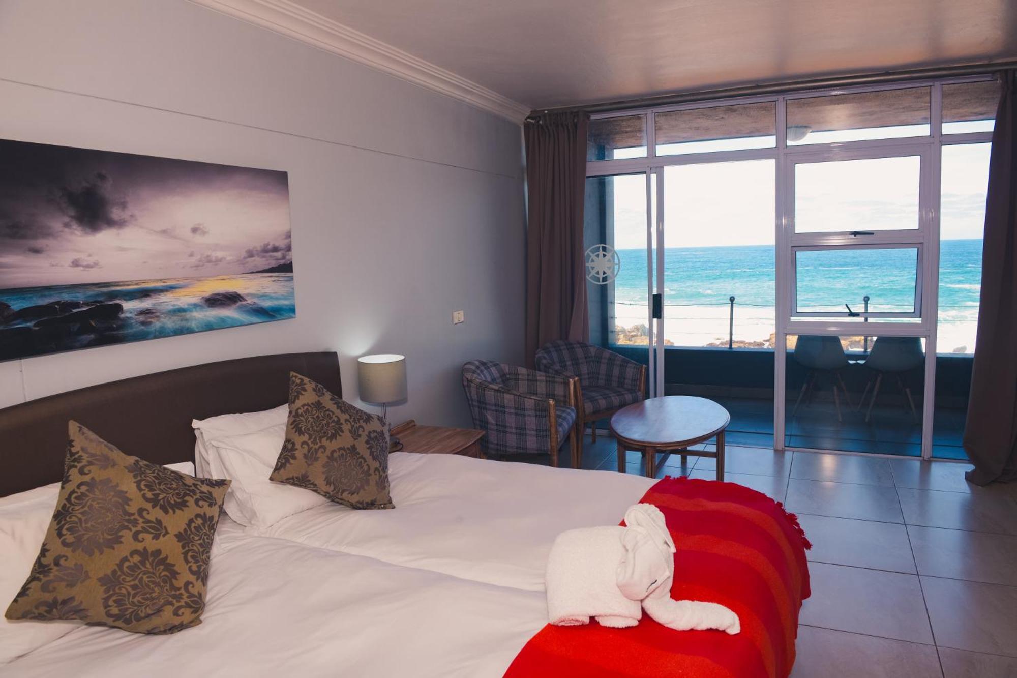 The Point Hotel & Spa Мозел Бей Екстериор снимка