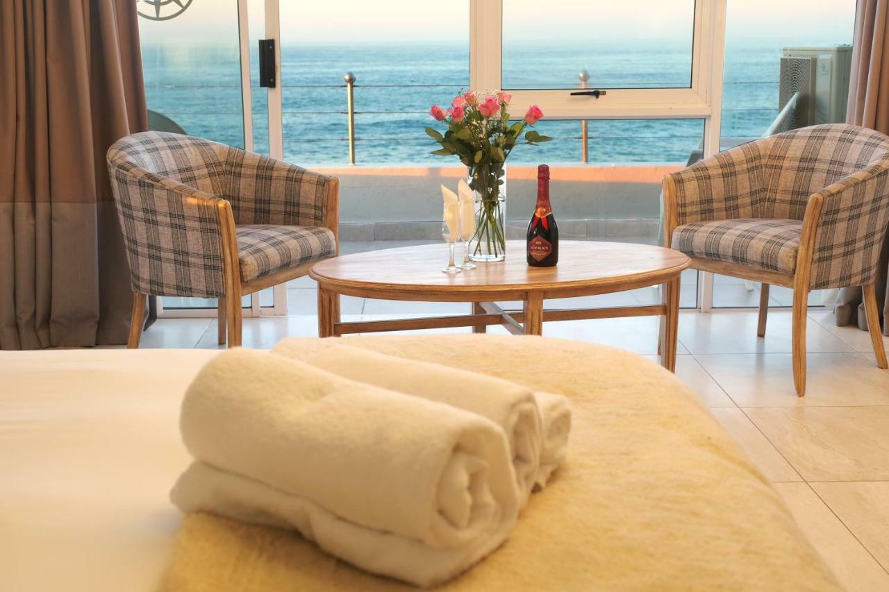 The Point Hotel & Spa Мозел Бей Екстериор снимка